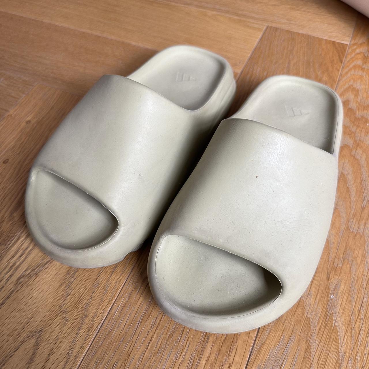sell yeezy slides