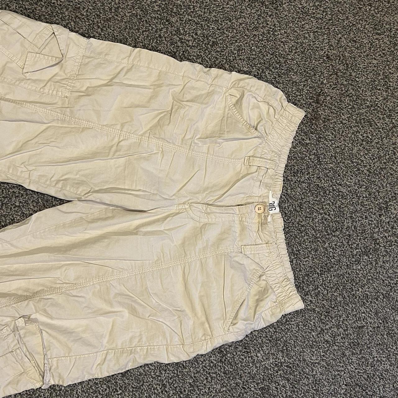 BDG Y2K CREAM CARGO PANTS SIZE L perfect for... Depop
