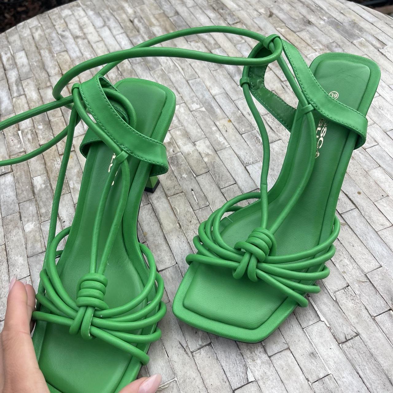 BRAND NEW Tosca Blu Heels 😍 #Green #Heels #Shoes... - Depop