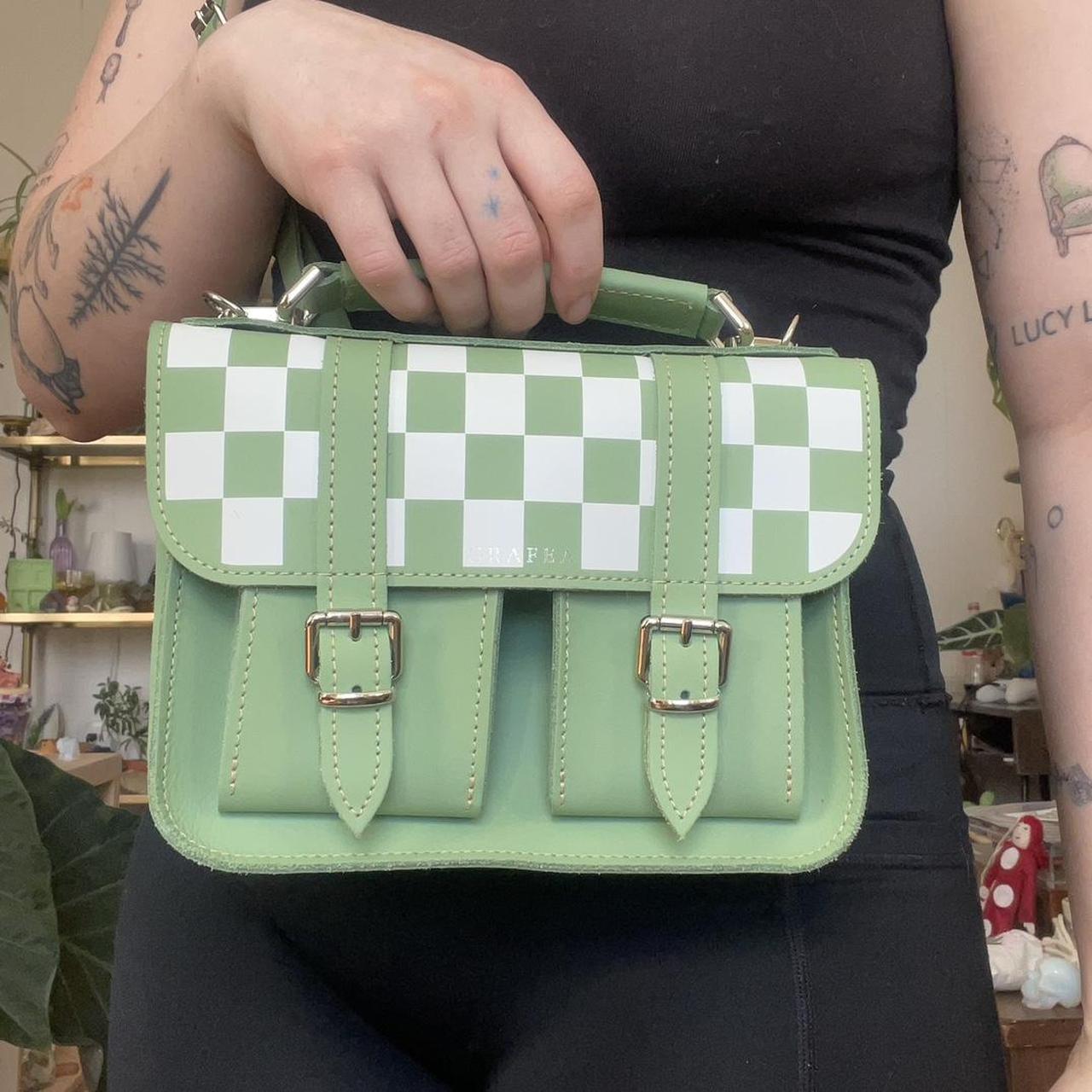 Green and White Bag (2)