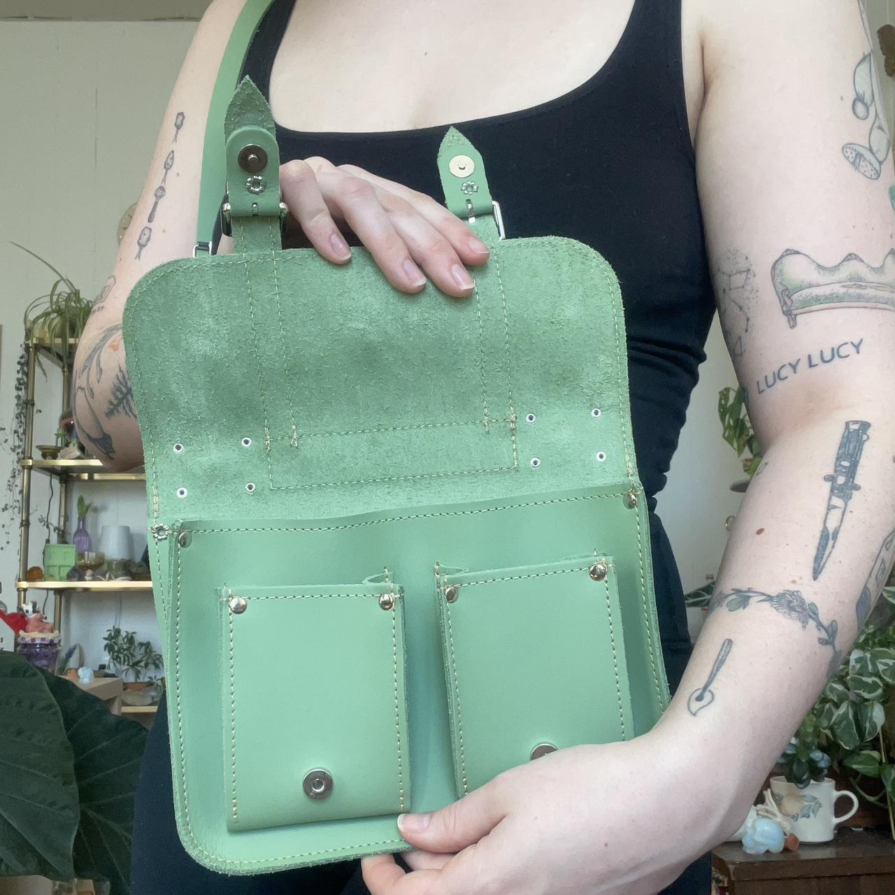 Green and White Bag (3)