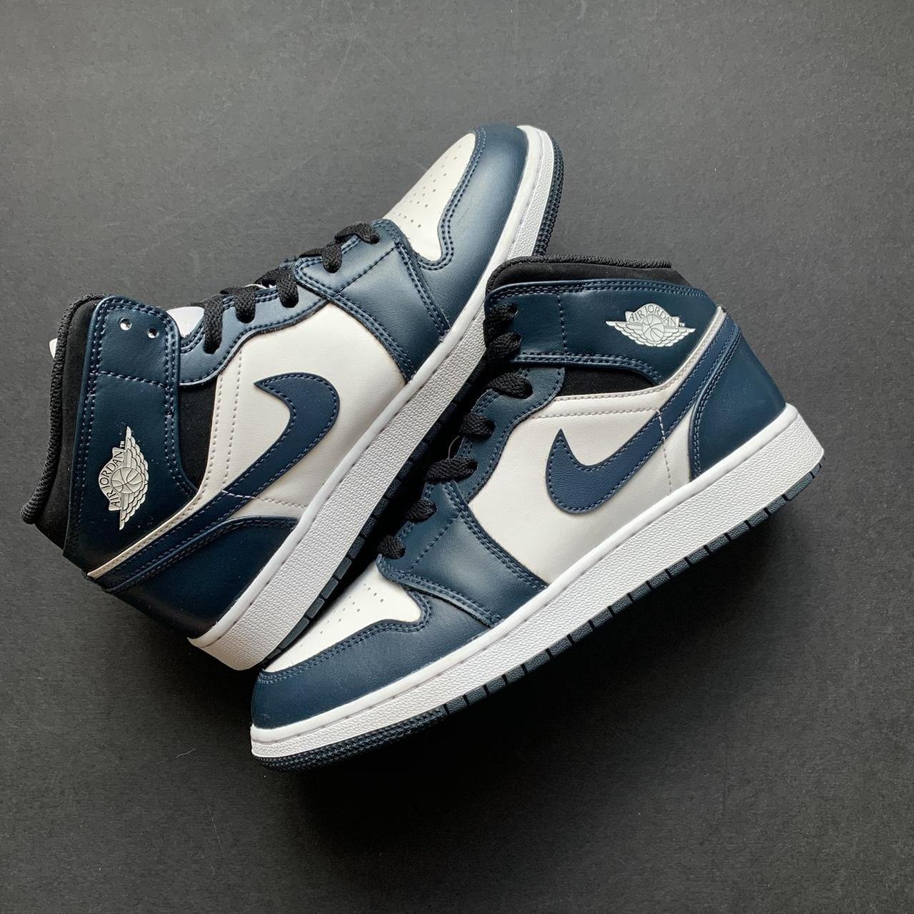 armoury navy jordan