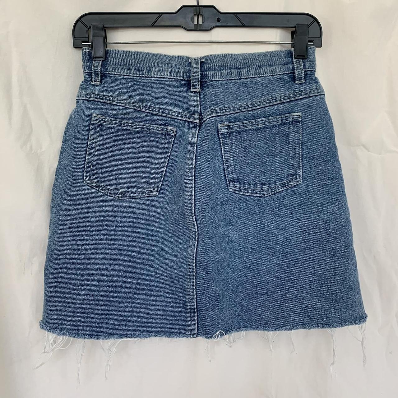 Vintage Arizona Denim Skirt! Size 16 girls, shown on... Depop