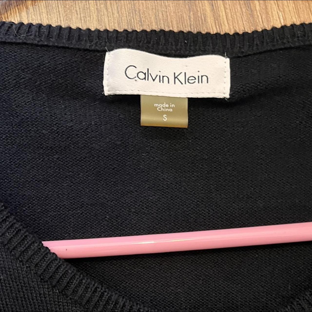 Calvin Klein Women's Black Cardigan | Depop