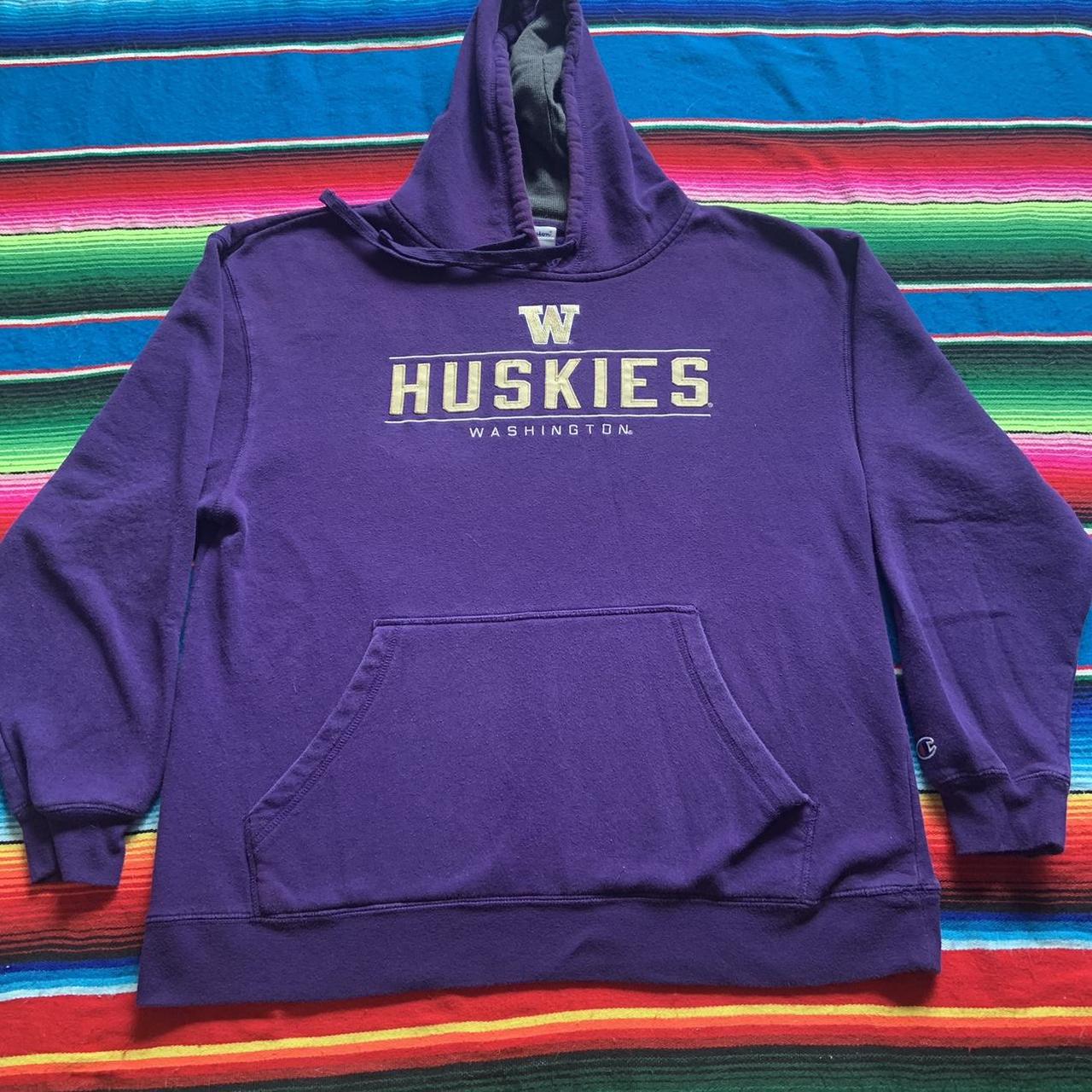 Purple UNIVERSITY OF WASHINGTON HUSKIES embroidered