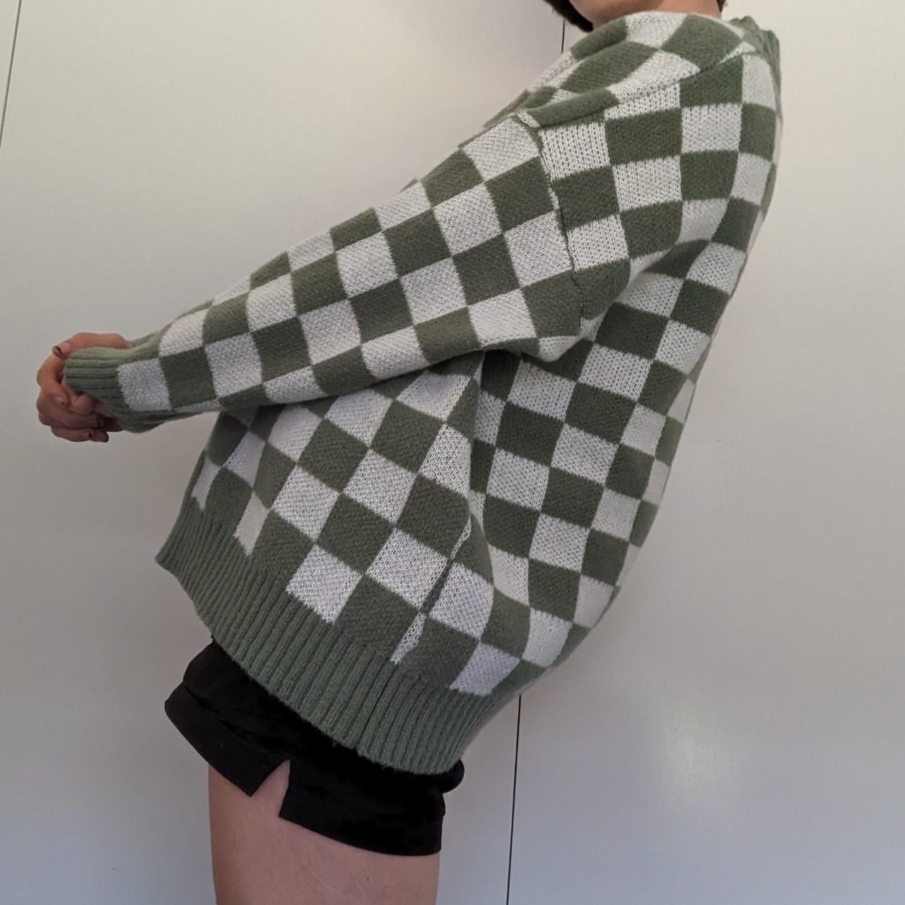 GREEN CHECKERED SWEATER KNIT 🍵 - A lighter colour - Depop