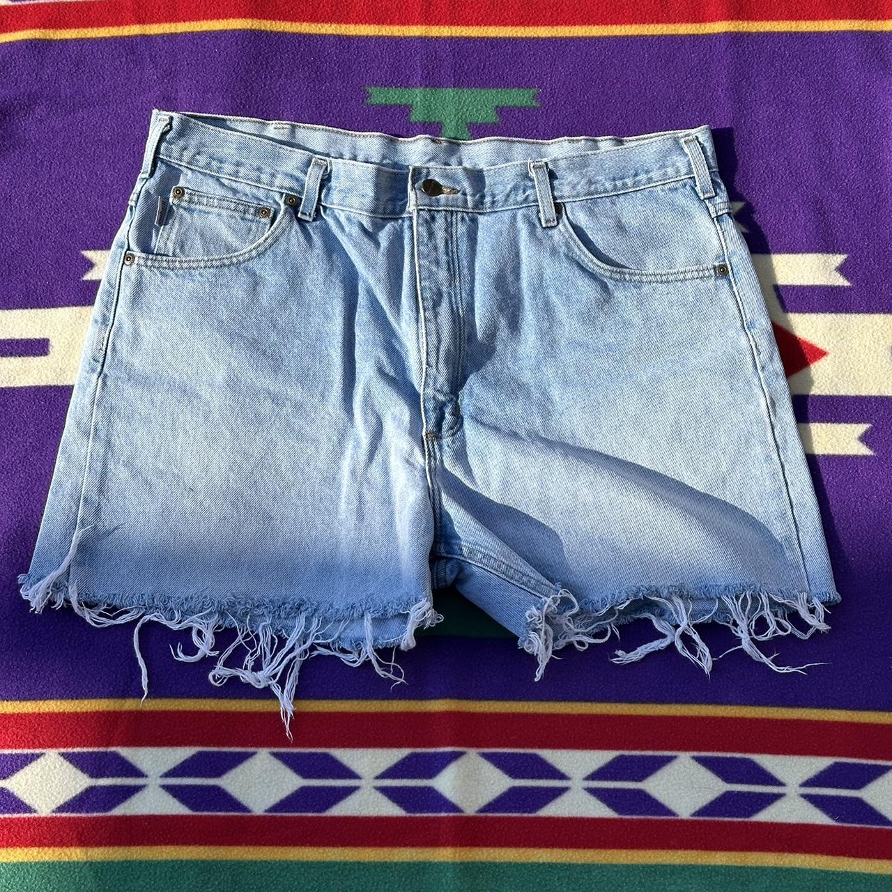 item listed by liminalthrifts