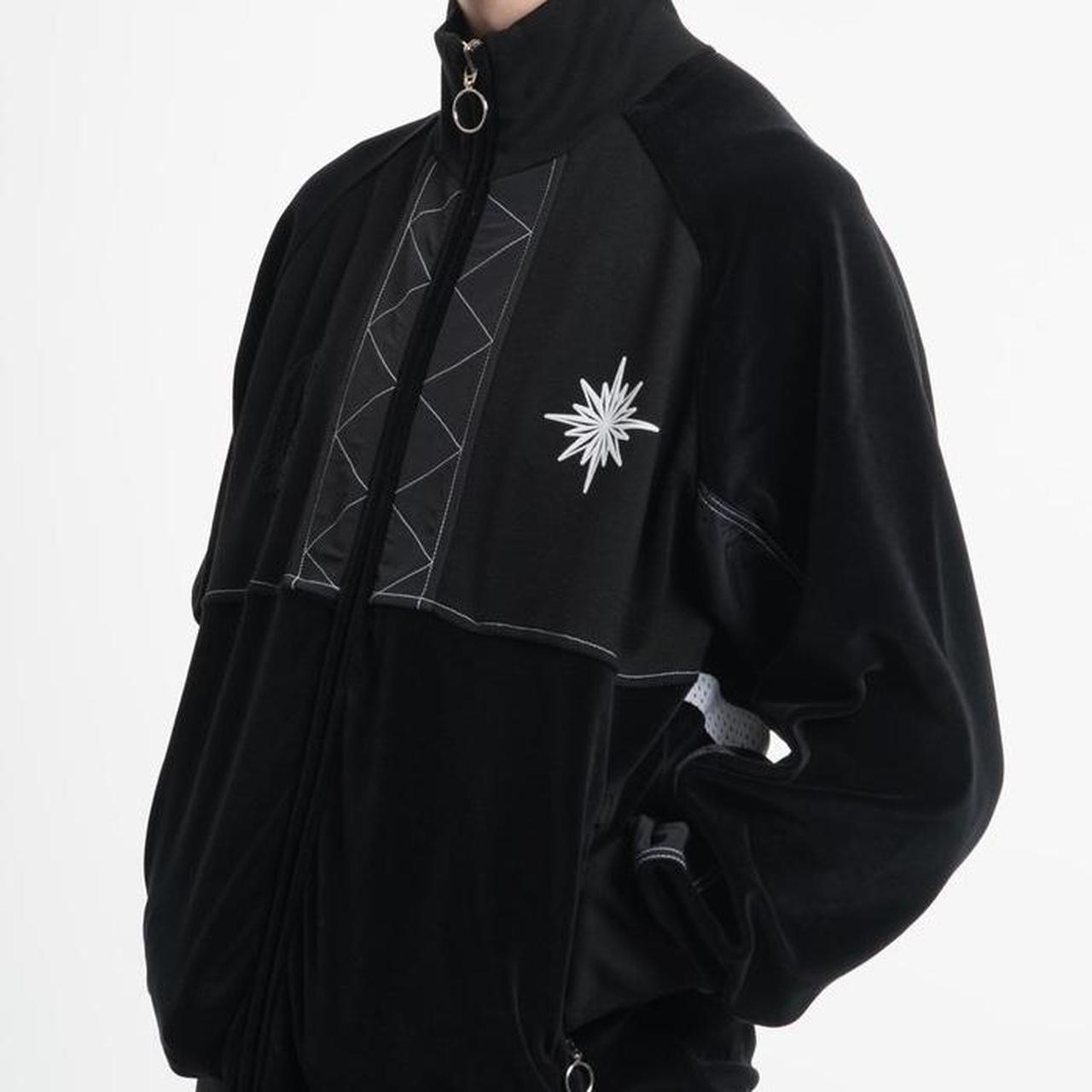 item listed by jadeene