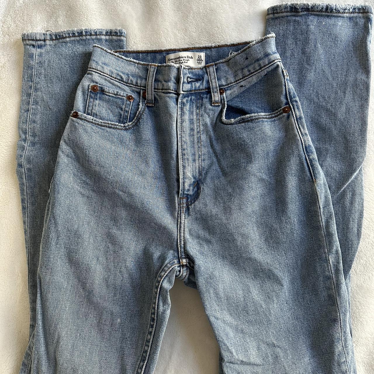Abercrombie & Fitch The 90s slim straight Ultra... - Depop