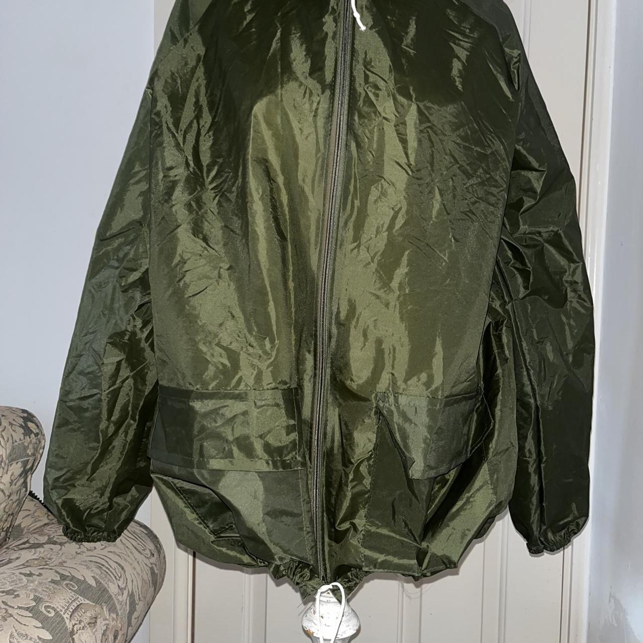 Army green Mens windcheater jacket . Size large. 2... - Depop