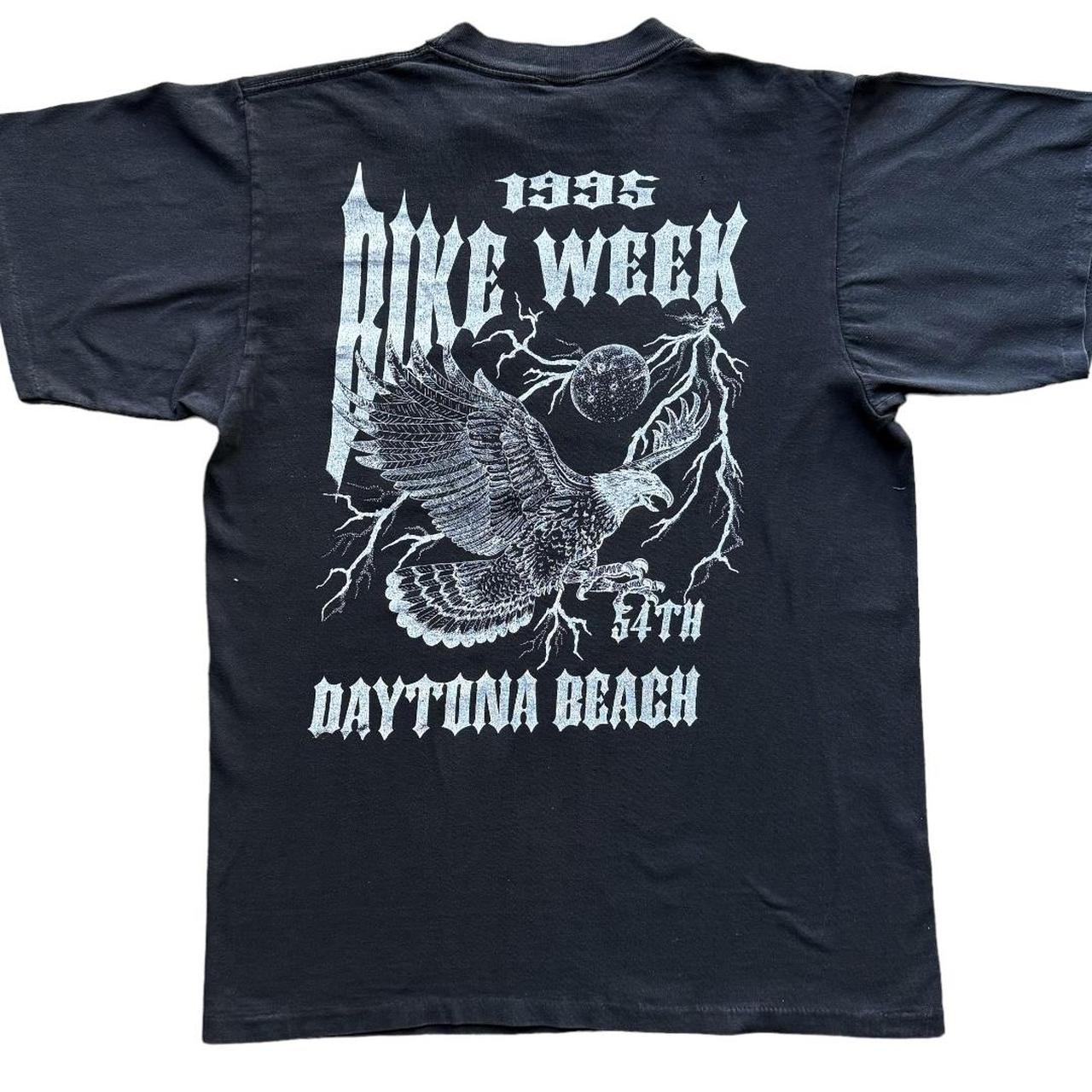 Vintage 1990s Daytona Beach T-Shirt, Size M/L Sitting on a Reef Smoking a buying Spleef