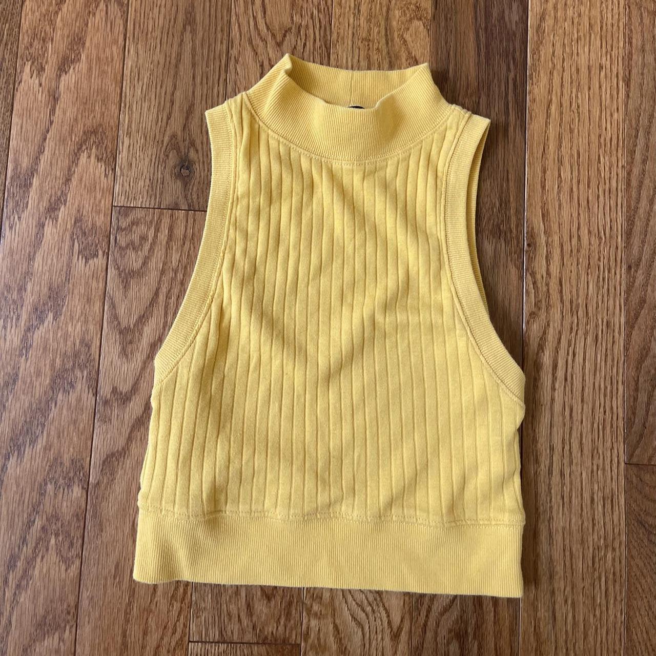 Forever 21 Women's Yellow Croptop Depop