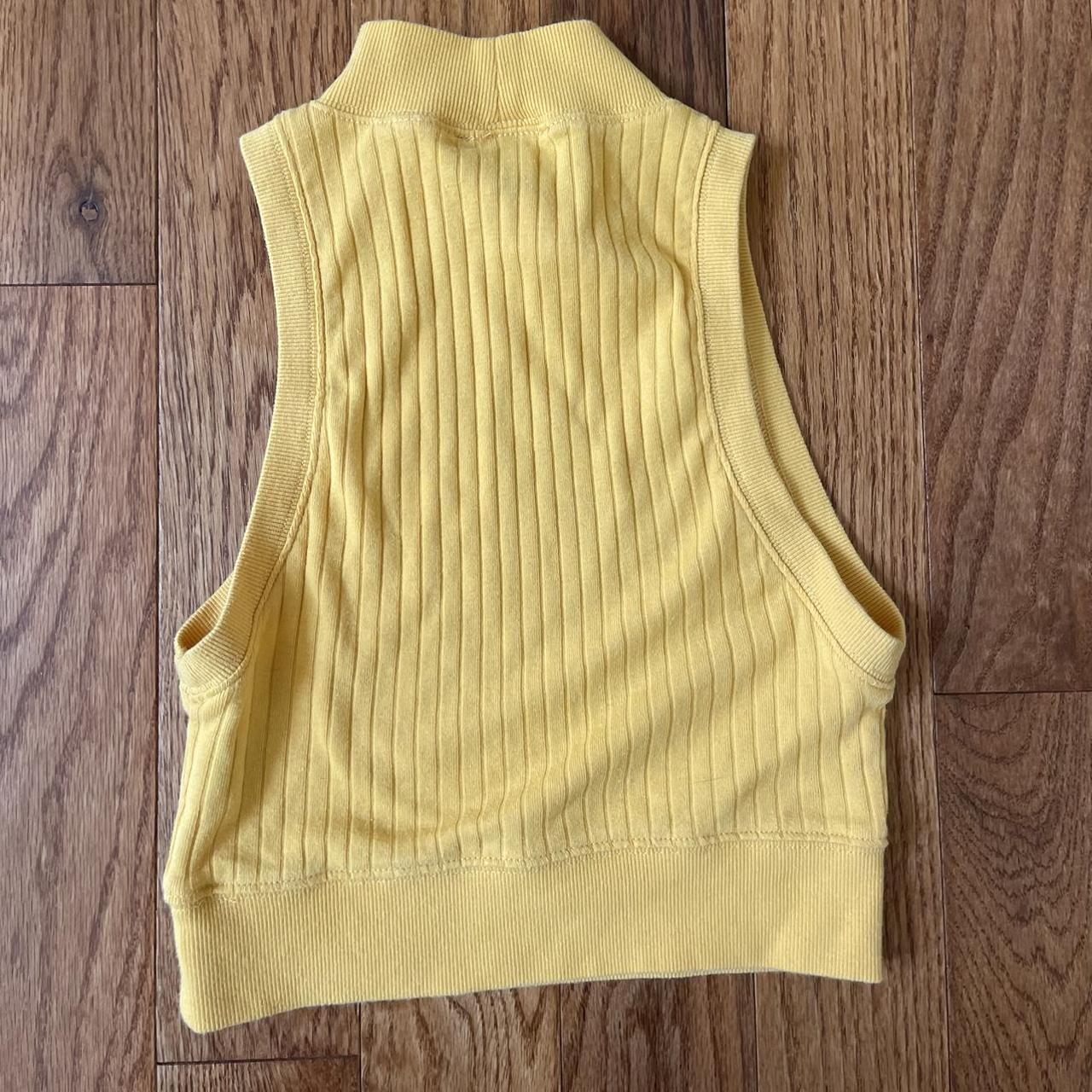 Forever 21 Women's Yellow Croptop Depop