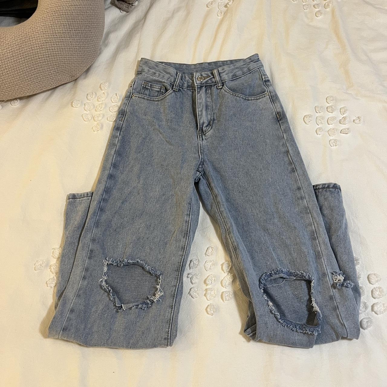 Loose Baggy Jeans Ripped Knees Size 25” Depop