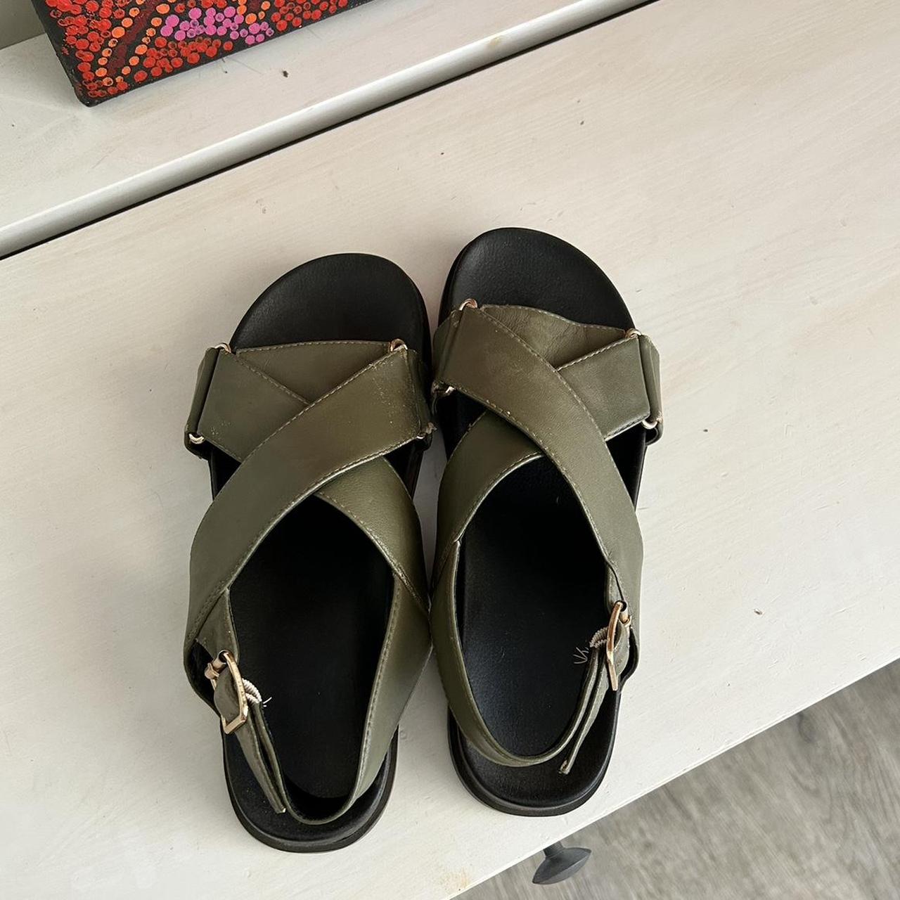 AERE Crossover leather footbed sandals Size 8 - Depop