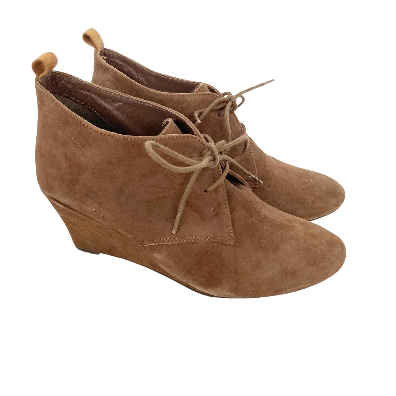 Boden Brown Suede Oxford Lace Up Booties Sz 5.5 Size... - Depop