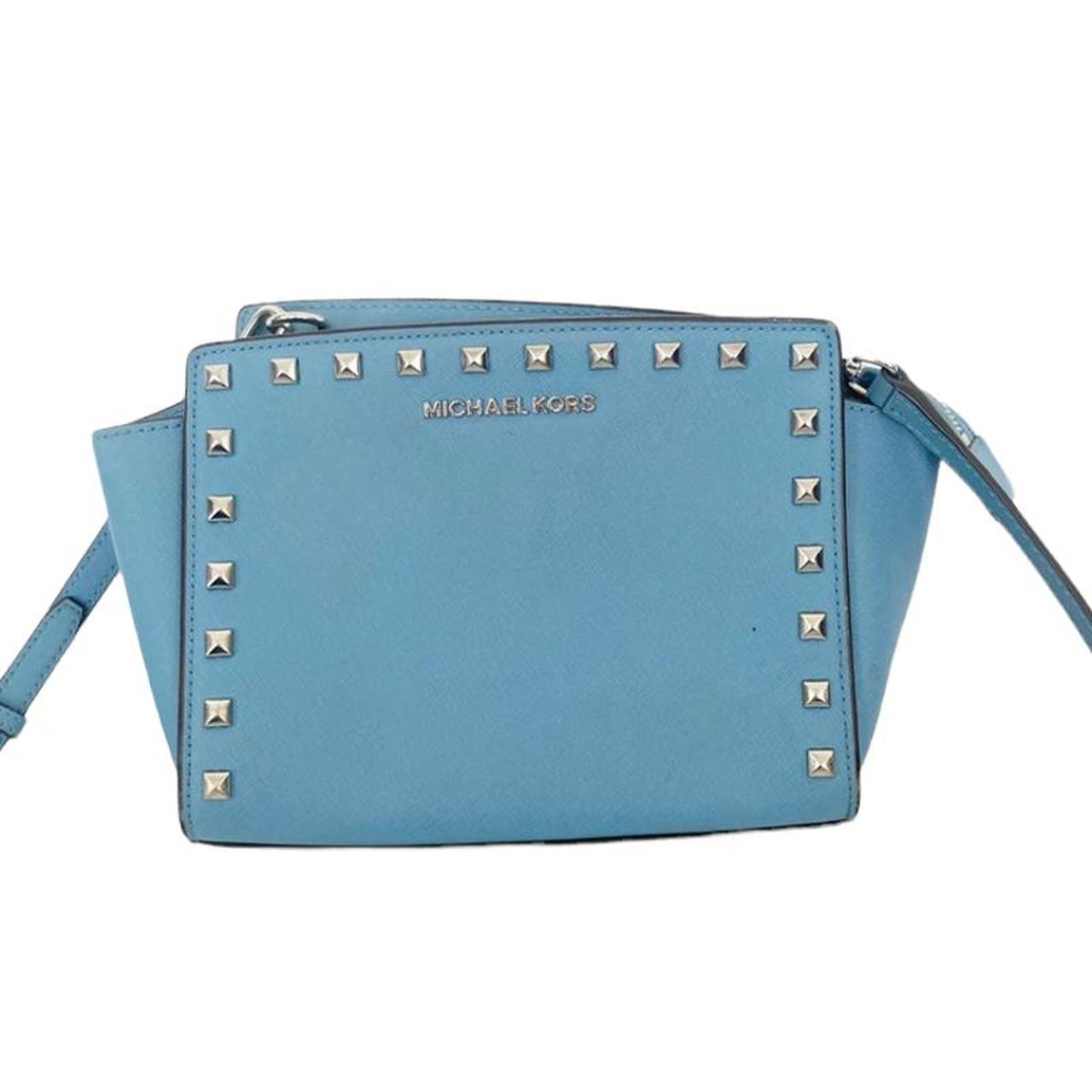 Michael kors bag sales light blue