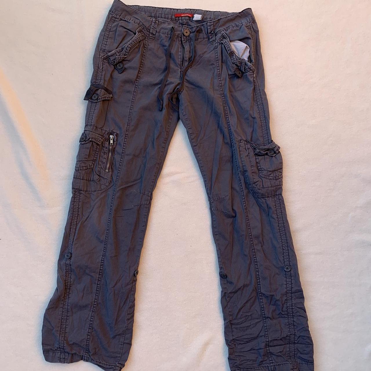 Vintage Y2k grey Union Bay cargo pants. Sit right on... Depop