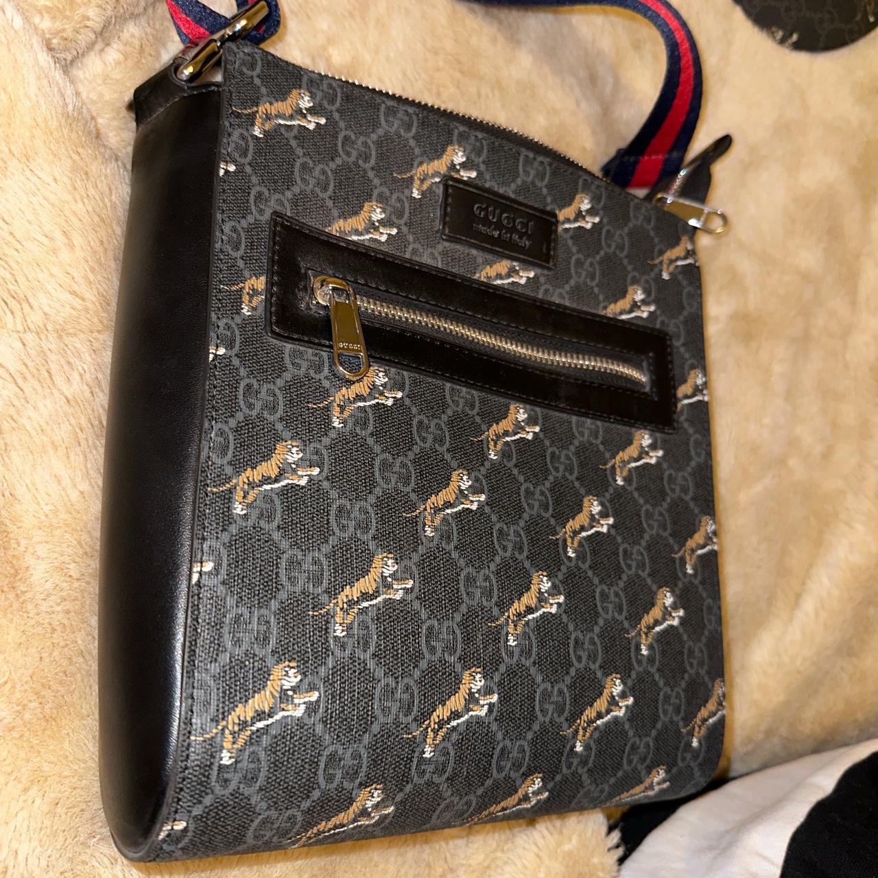 Gucci Men's Bag Depop
