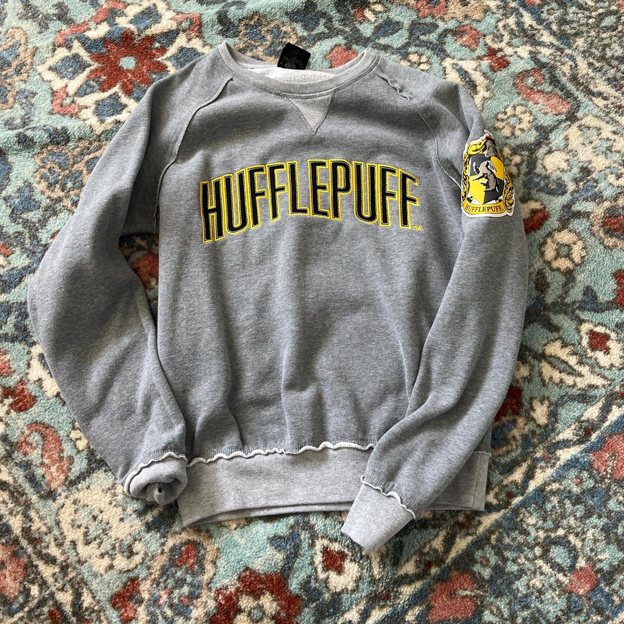 Harry Potter Hufflepuff sweater Like new only wore... - Depop