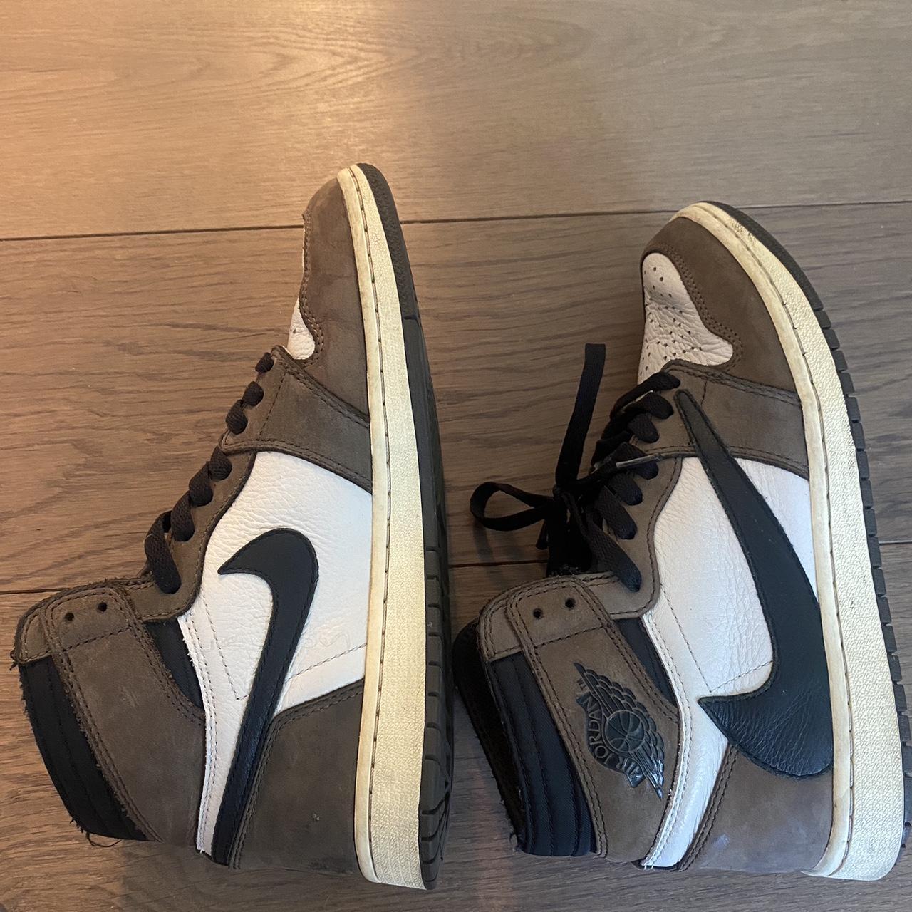 Travis Scott X Air Jordan 1 Retro High OG | Depop Travis Scott X Air Jordan 1 Retro High OG | Depop