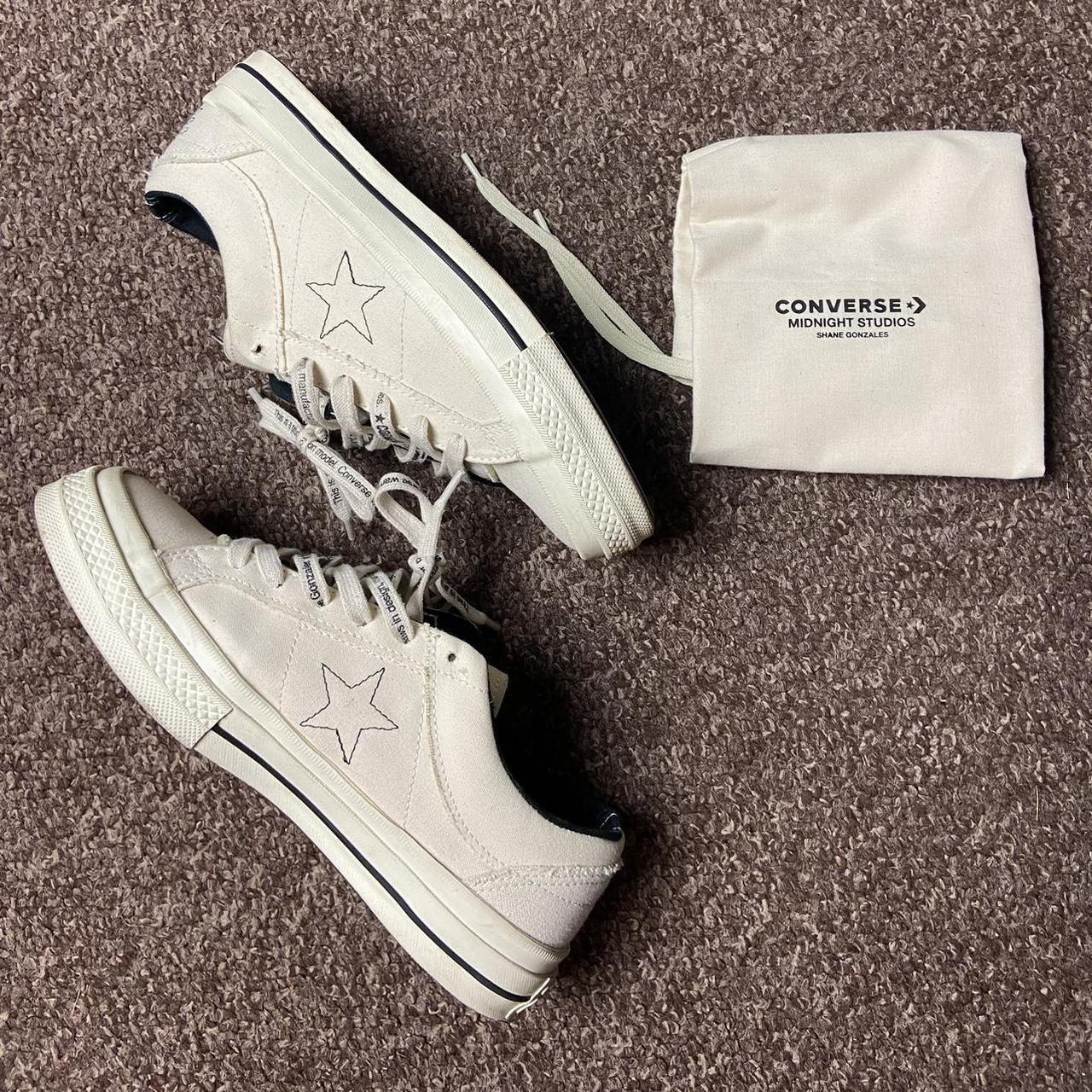 Converse Men's Cream and Black Trainers | Depop