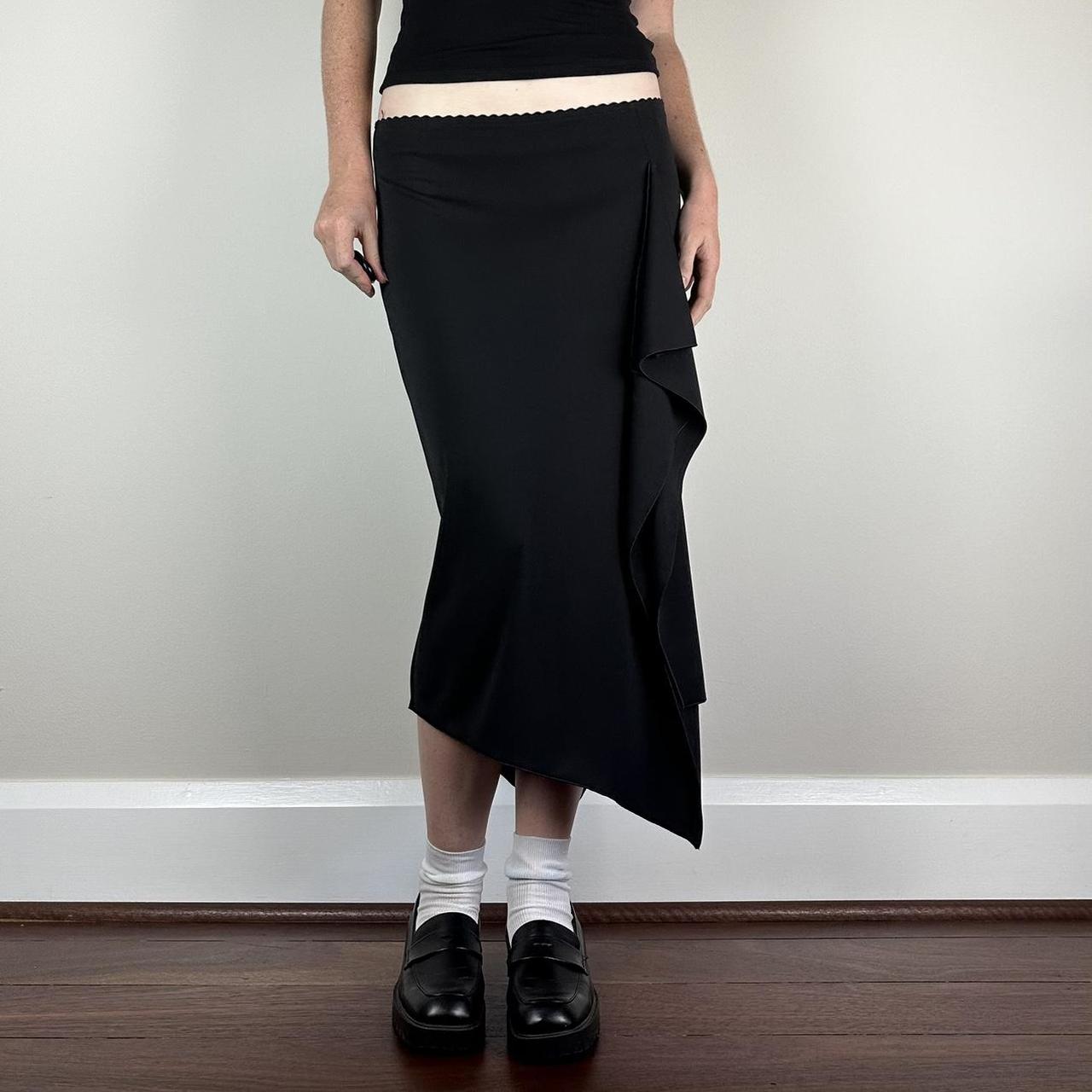 Black midi skirt 90s best sale