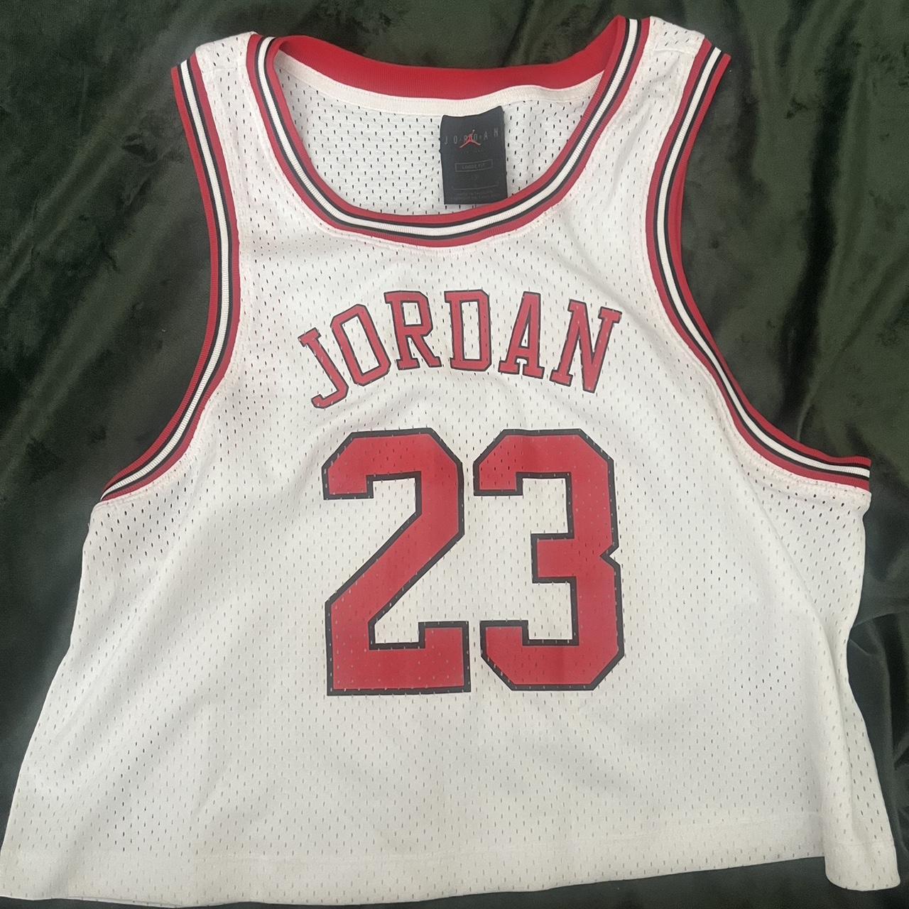 Jordan Women's White and Red Vest | Depop