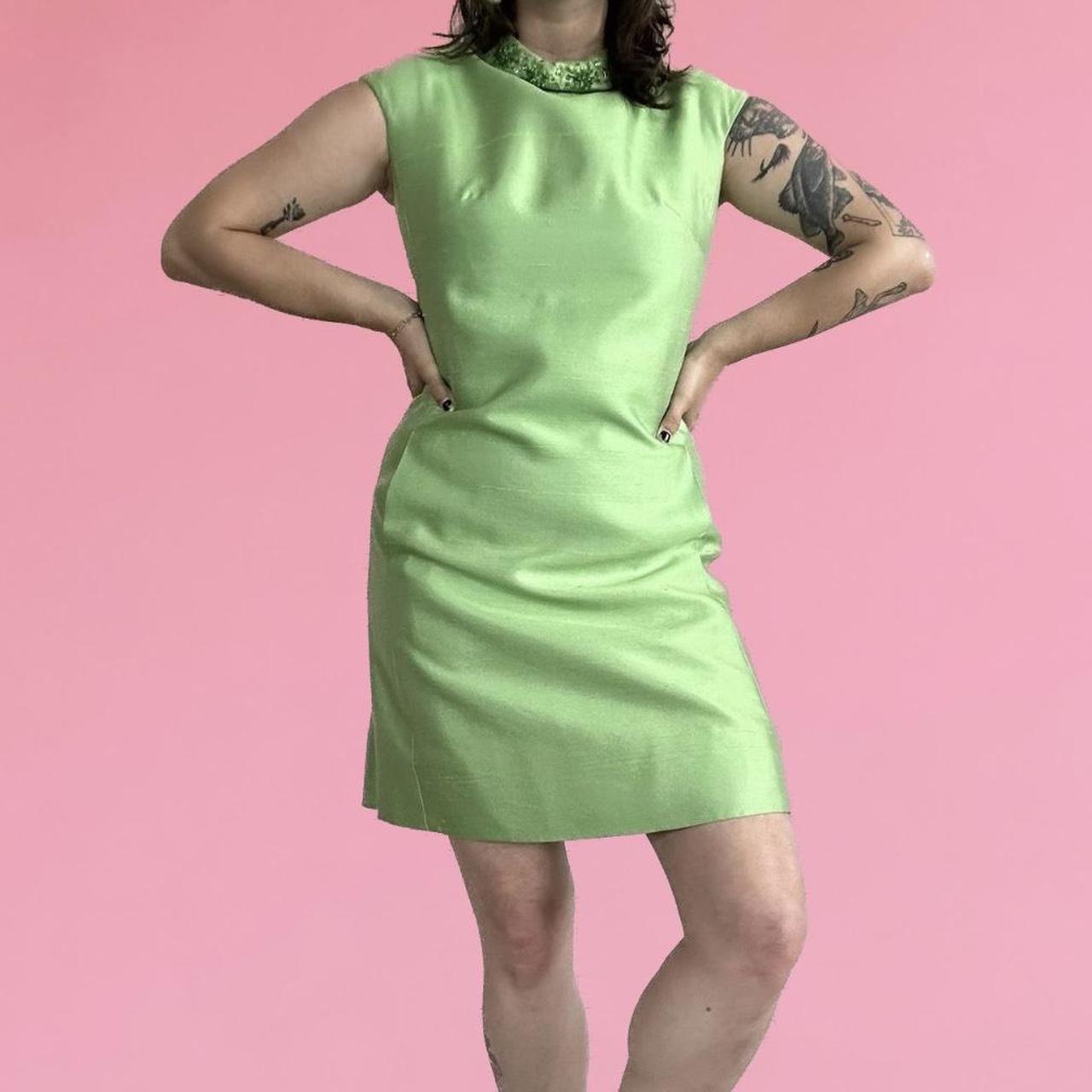 Adorable vintage 1960s bright green cocktail Depop