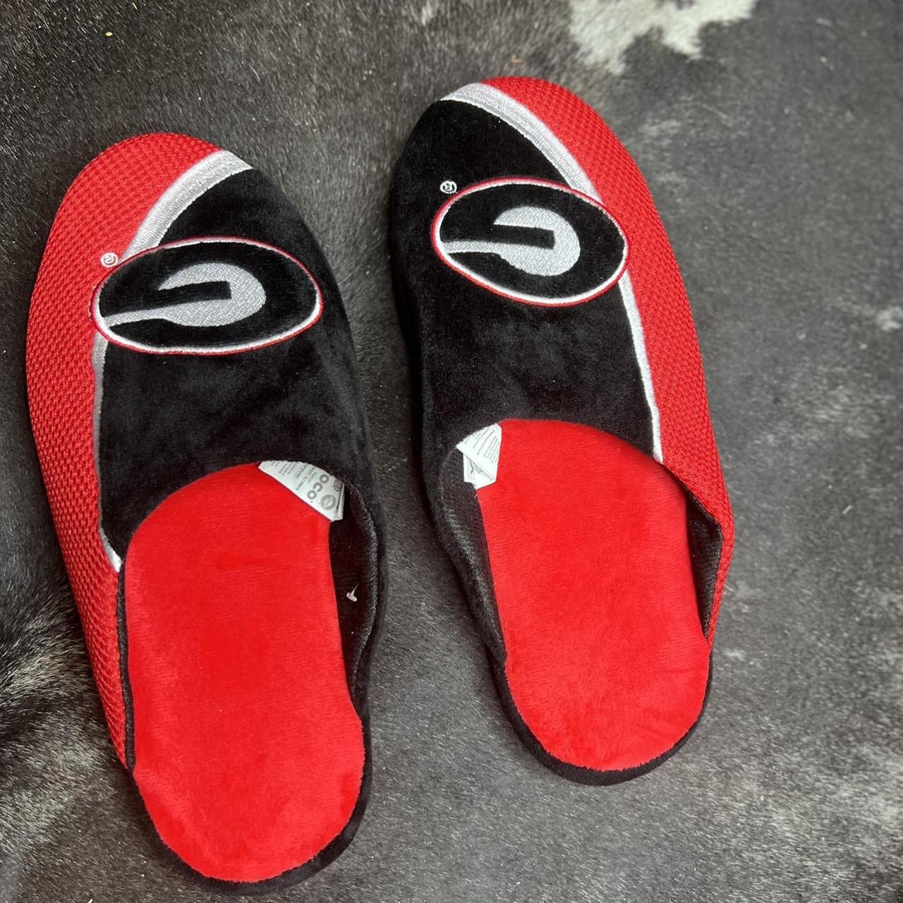 Mens red hot sale house slippers