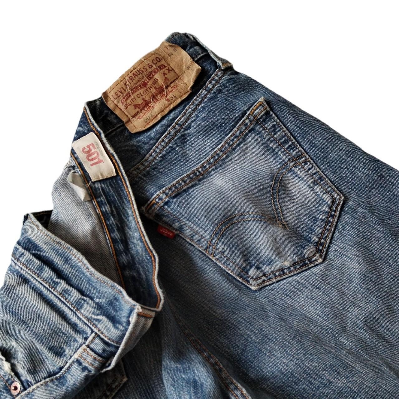 Y2k Vintage levis 501 jeans 10 Excellent condition... - Depop
