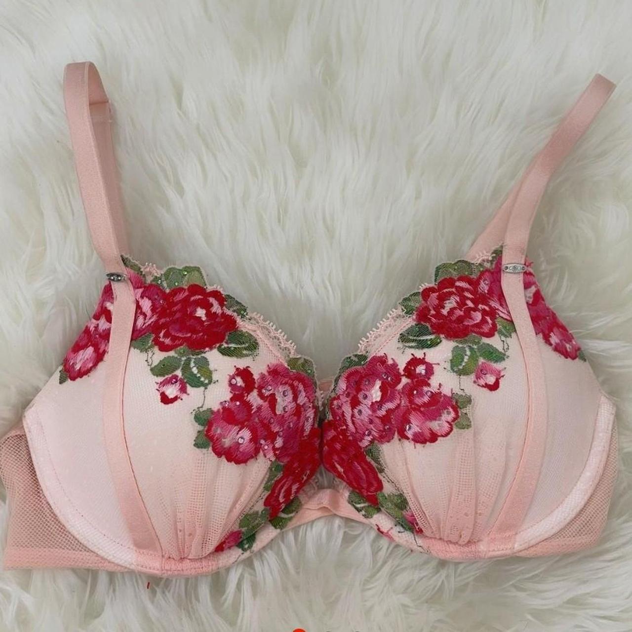 Victoria Secret Bra Push Up Bra 34c Great Depop 