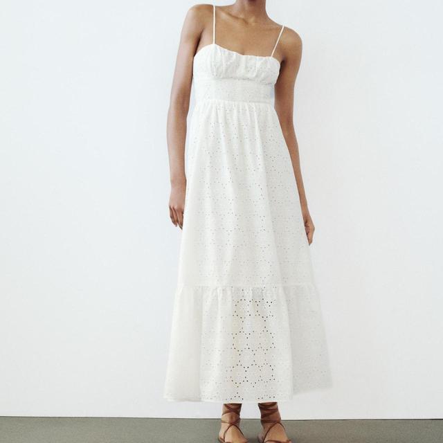 ZARA NEW WOMAN SS24 WHITE RHINESTONE FLORAL HALTER | Depop