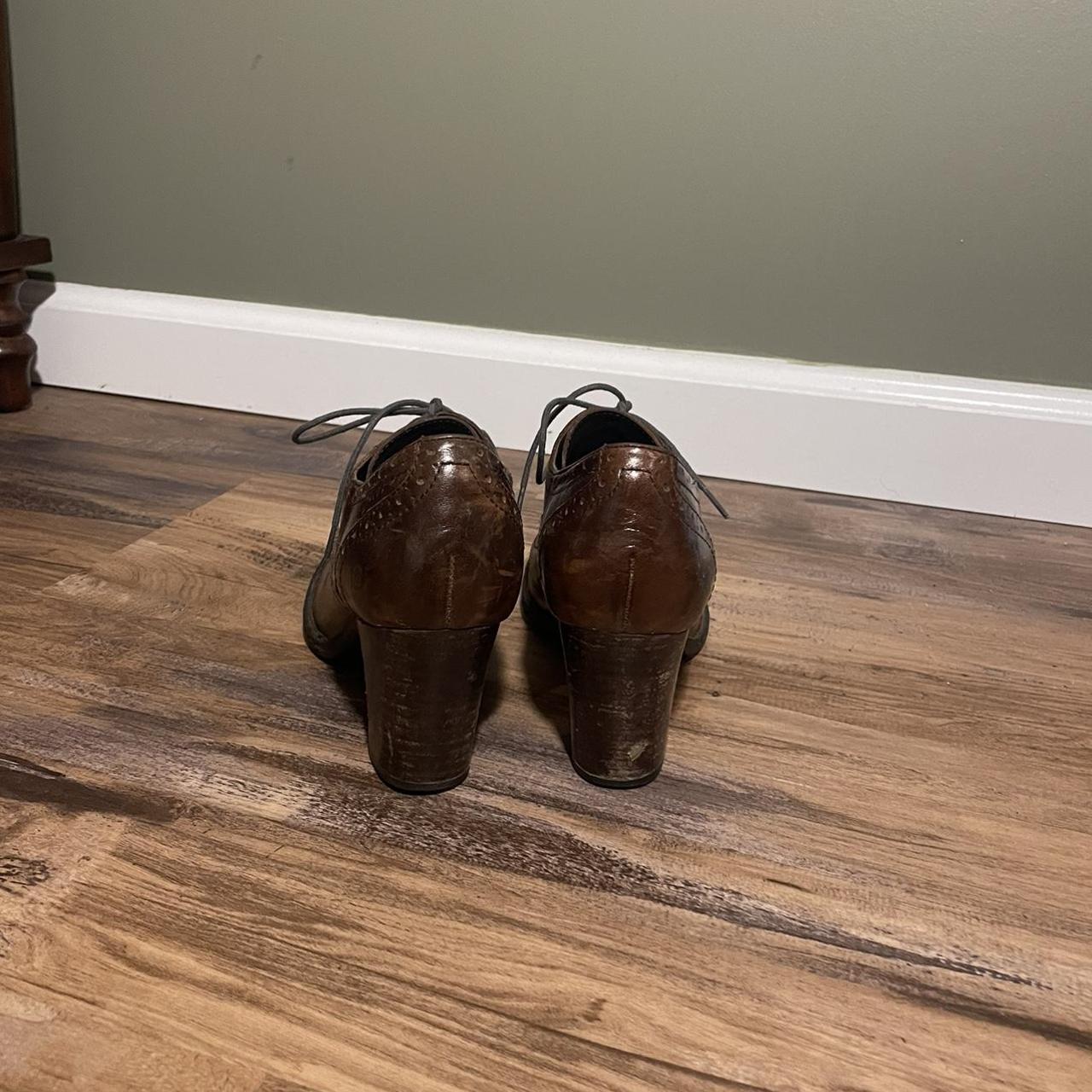 wingtip high heels