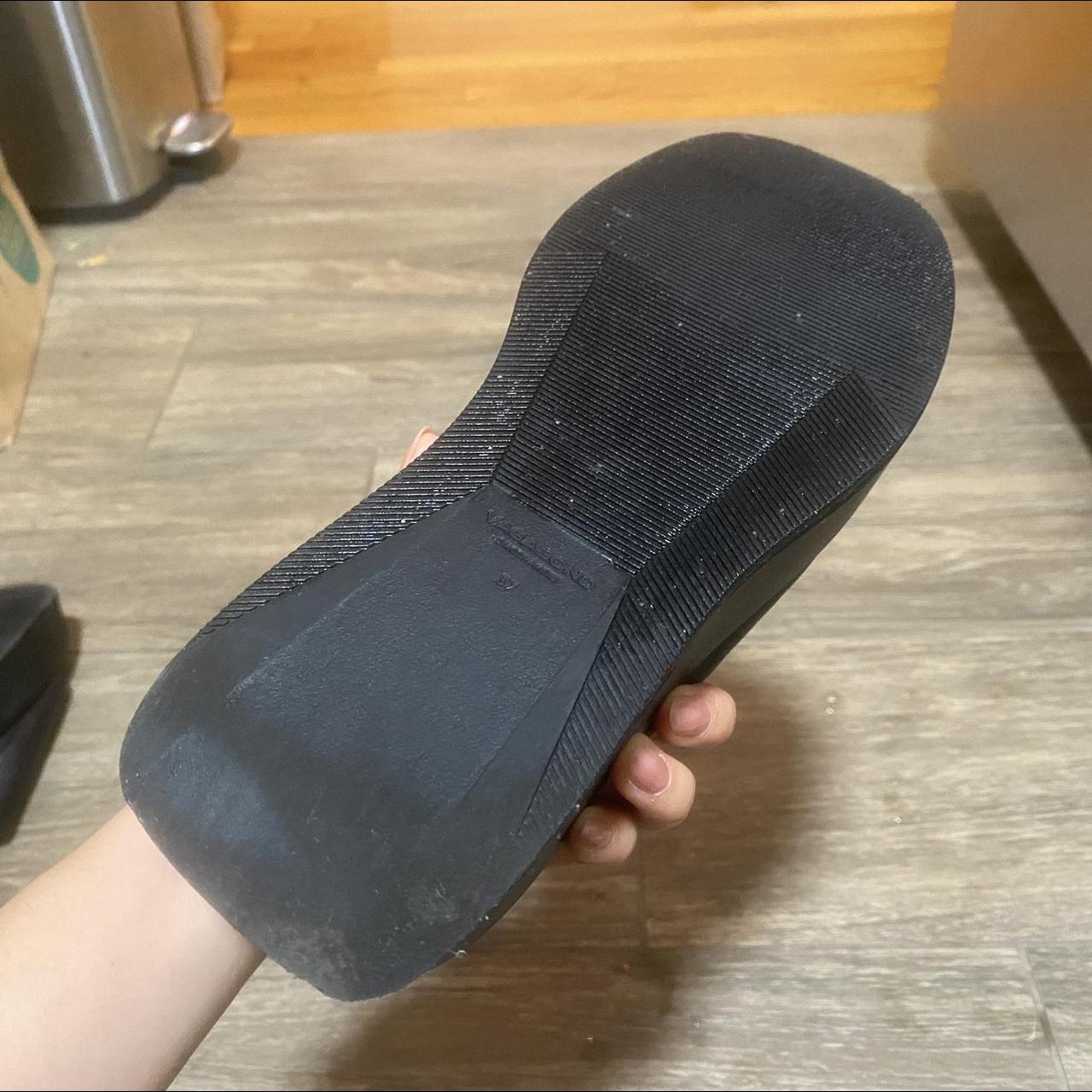 Vagabond Women's Black Slides | Depop