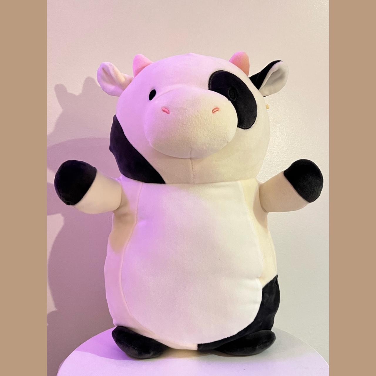 Squishmallows shops Connor the Cow Hugmee 10”