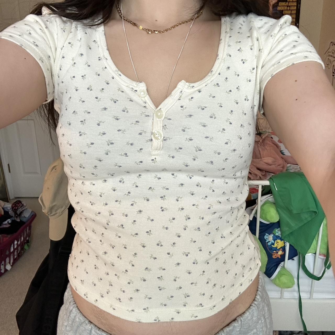 brandy melville zelly floral top sold out on brandy... Depop