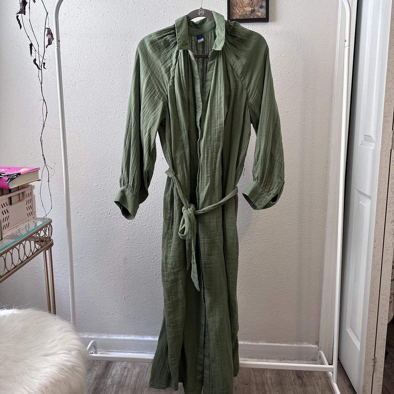 Old Navy Women's Green Dress Depop