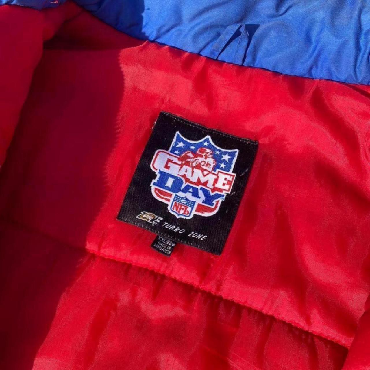 Vintage 90s New England Patriots NFL Gameday puffer - Depop