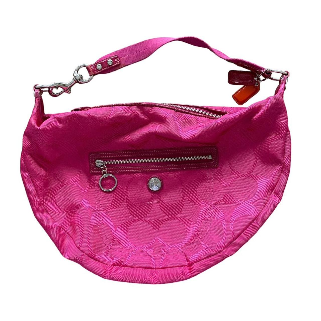 💗 big fuchsia coach bag💗 featuring a fully pink bag - Depop