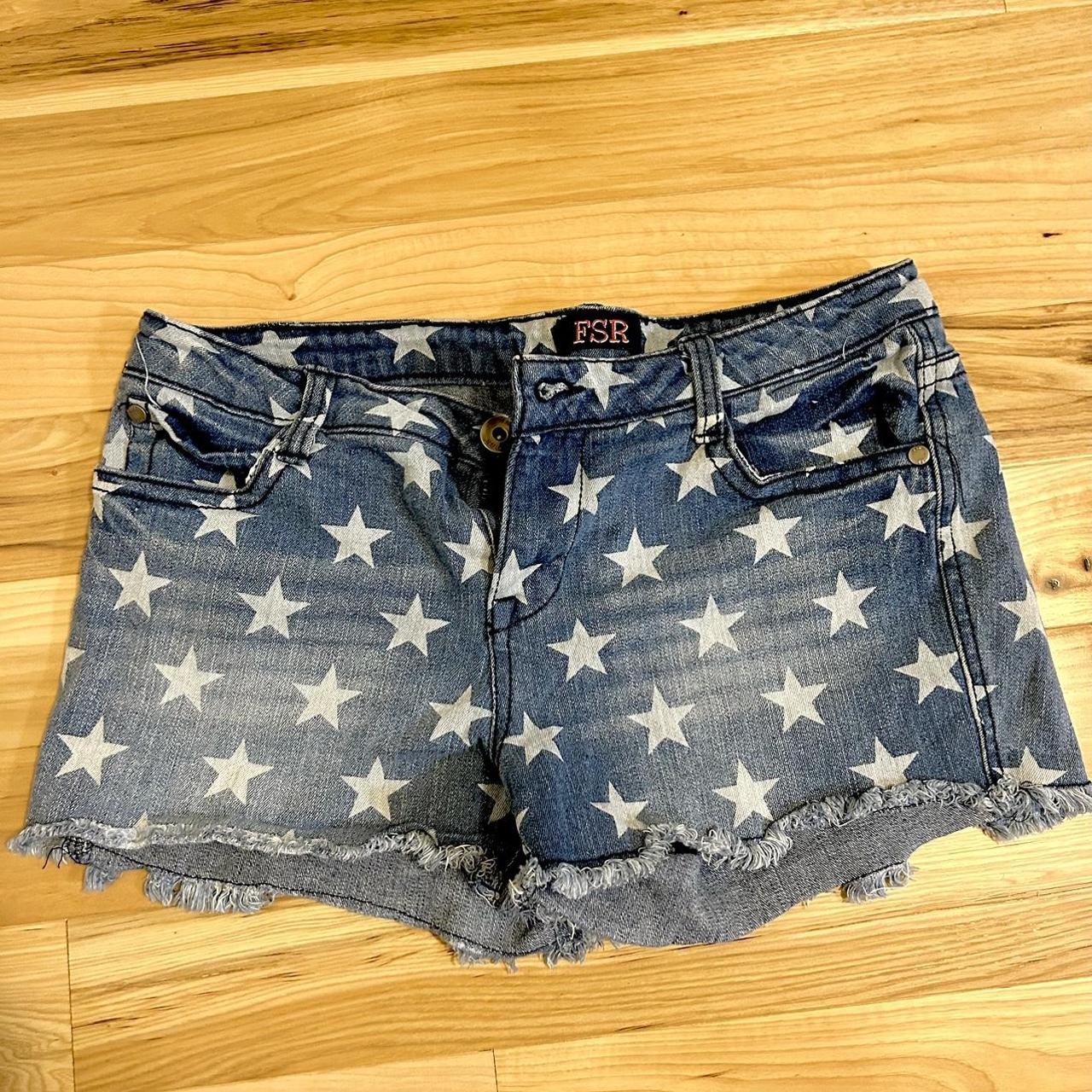 item listed by maliamgv