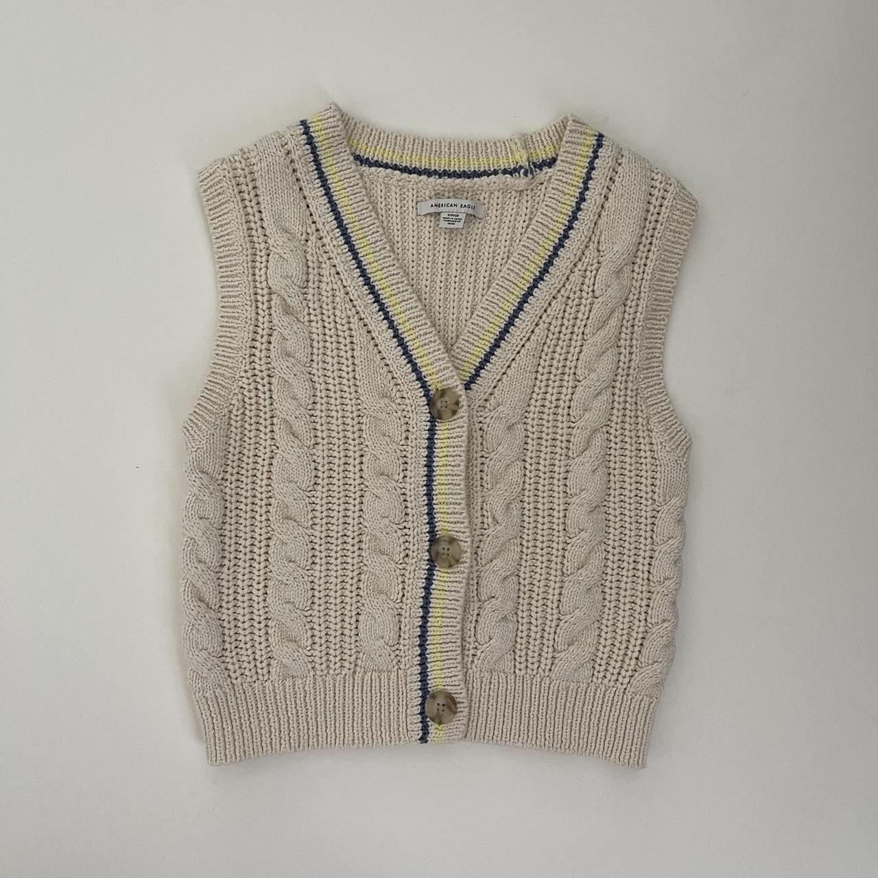 American Eagle Outfitters Women's Cream and Blue Gilet | Depop