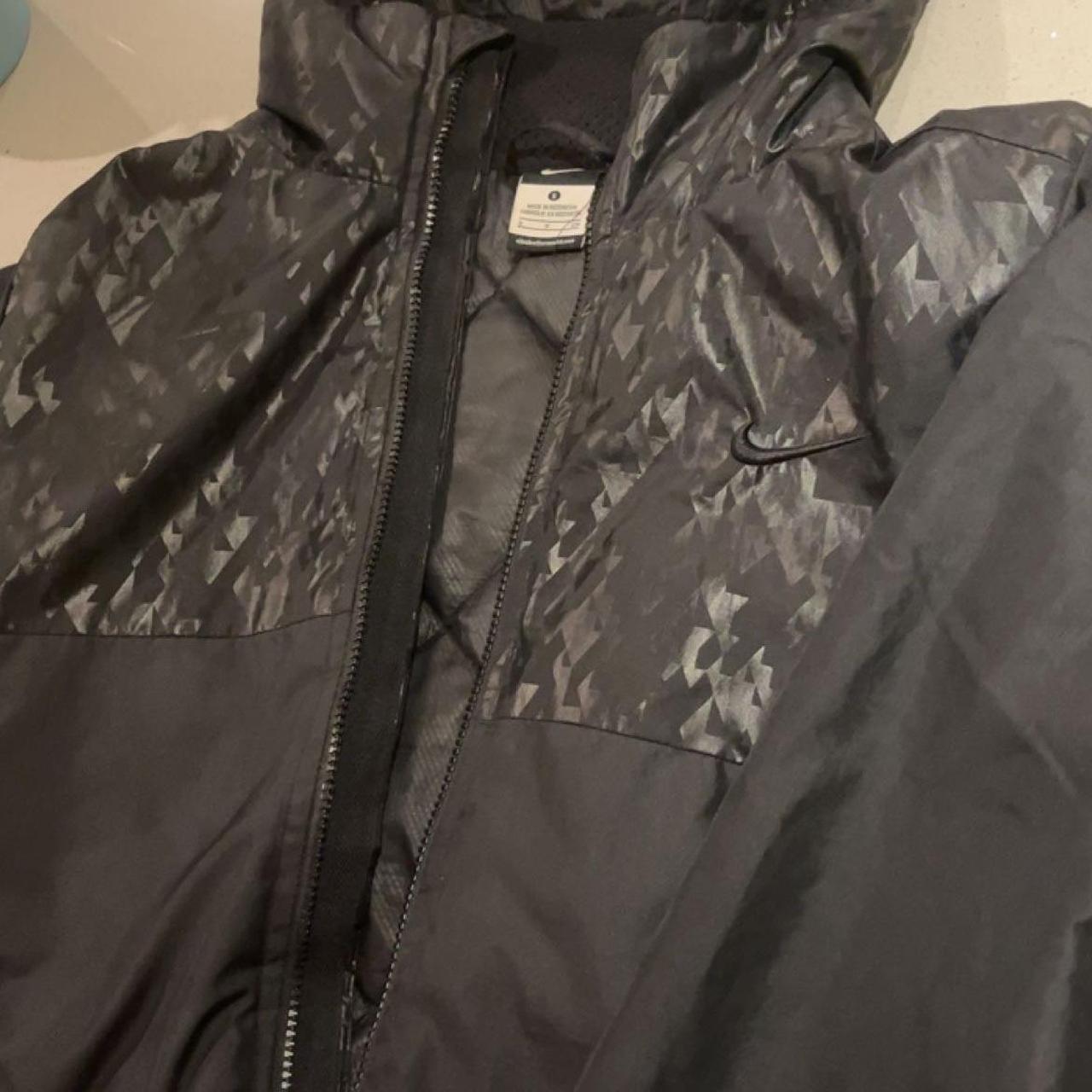 3x nike coat