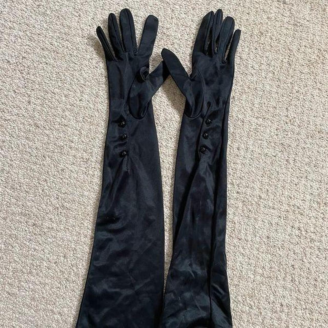 item listed by bargains200