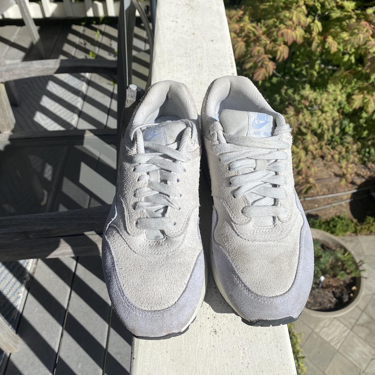 nike gray and purple