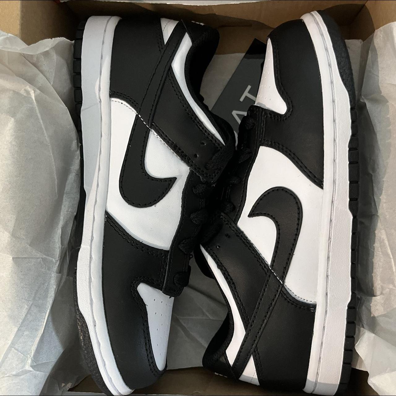 footlocker panda dunks