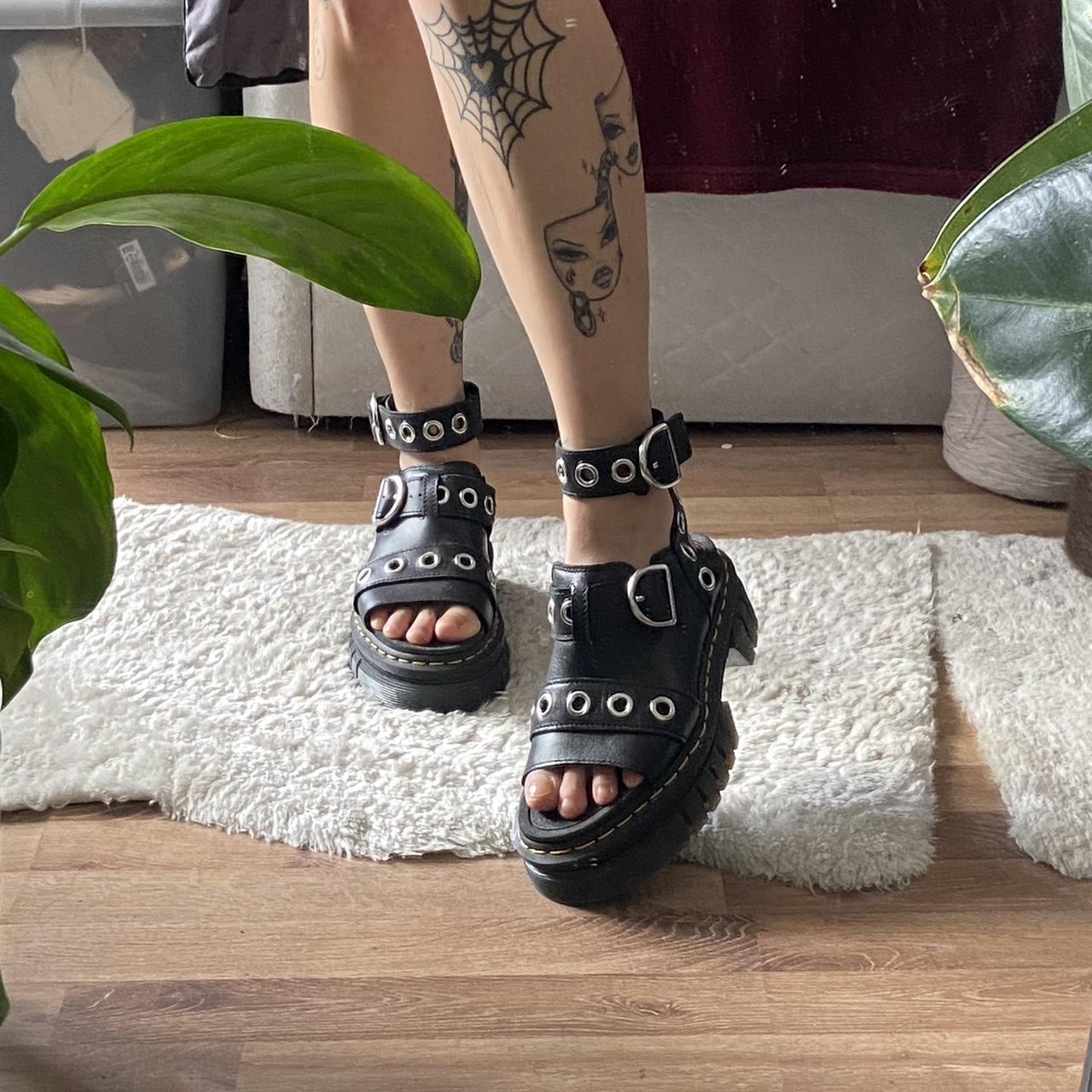 Dr martens Ricki HDW leather platform sandals Only | Depop