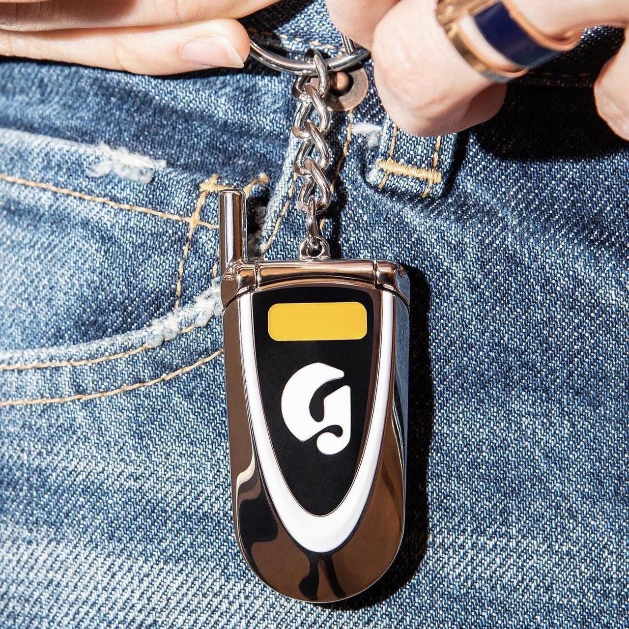 Glossier LA cellphone keychain 💕open to offers - Depop