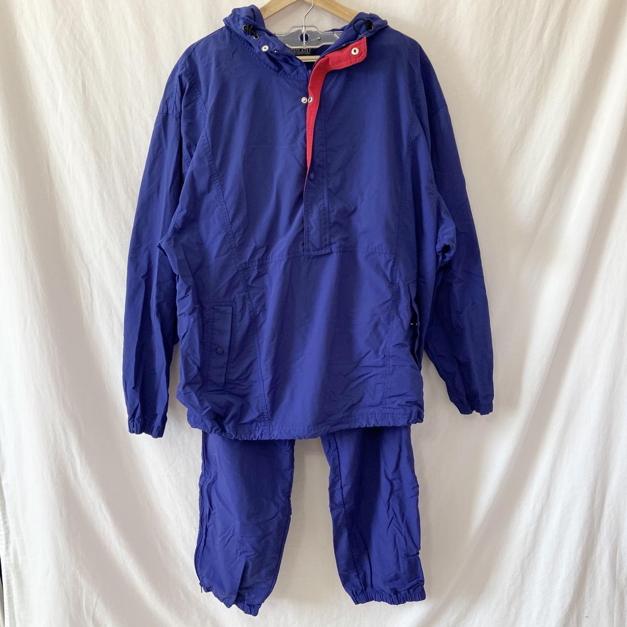 Fold best sale up windbreaker