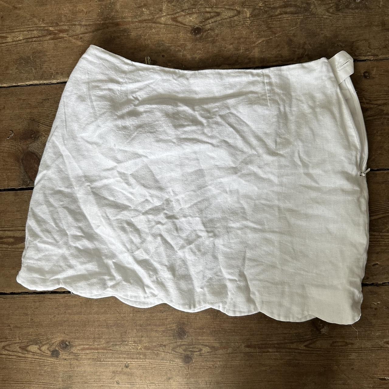 White linen mini skirt, shown on a size 8, 5’9. Best... - Depop